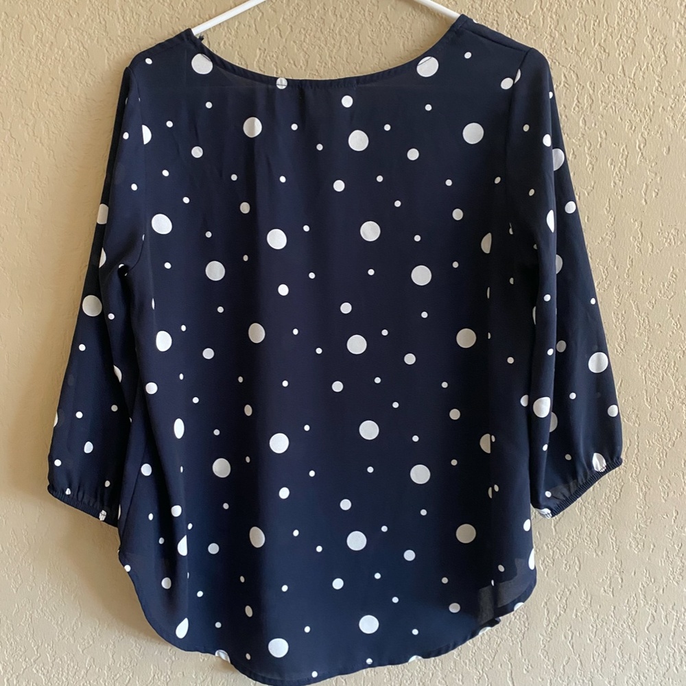 Le Lis Navy Blue Polka Dot Top - Picture 2 of 2